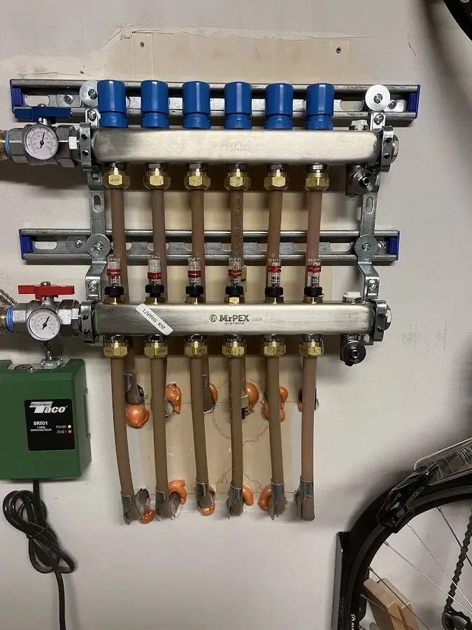 Plumber performing Leak Detection at a residential property in Shoreline