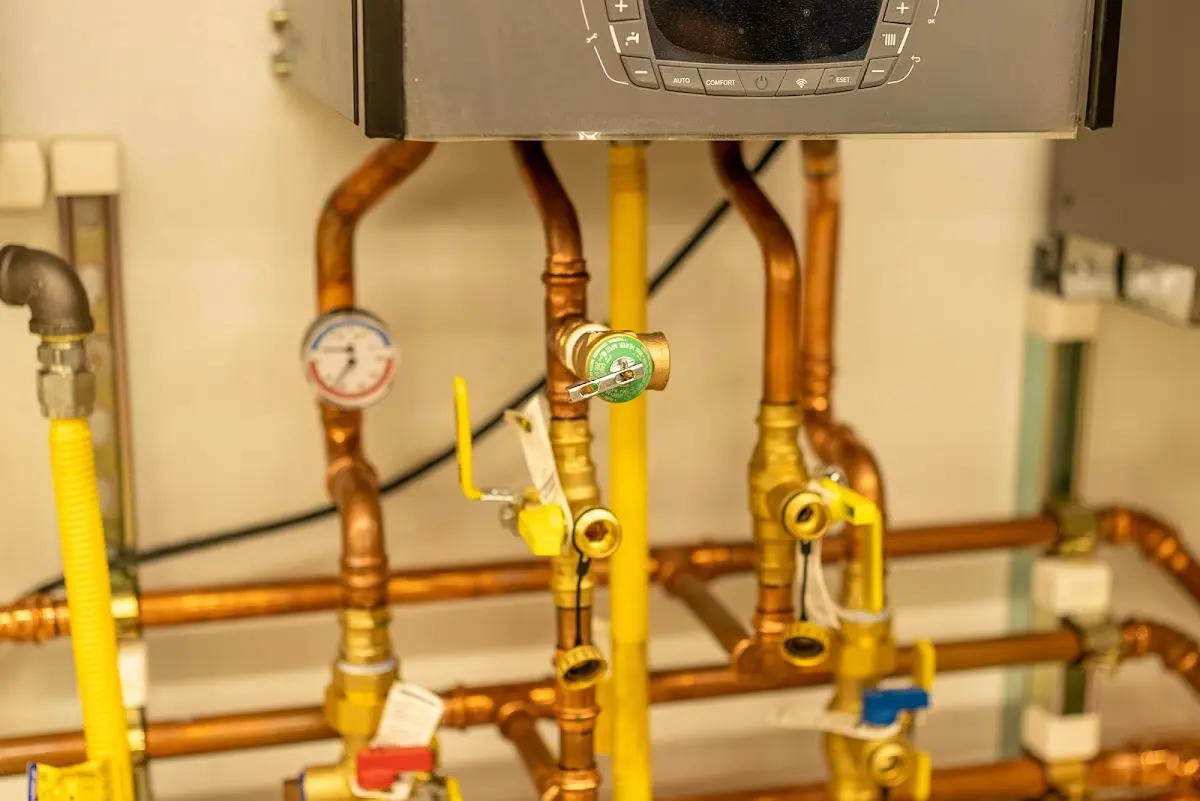 Licensed technician providing Slab Leak Repair for a homeowner in Shoreline